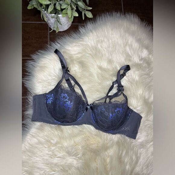 Savage x Fenty Living in The Clouds Iridescent Lace Caged bra sz 40C - Picture 2 of 5